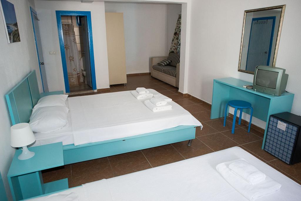 Esmana Hotel Bitez Værelse billede